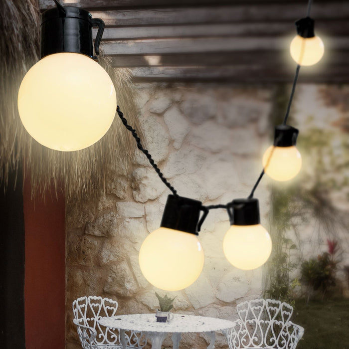 Lotti LED-Partylichterkette solar, 6m, IP44 • Lichterketten & Netze bei LEDs.de