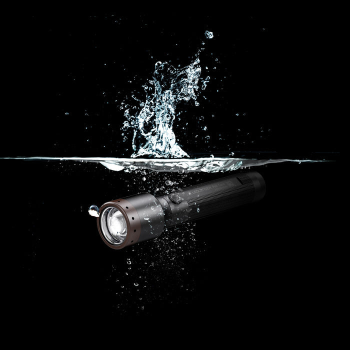 Ledlenser P6R LED-Taschenlampe, wiederaufladbar, IP68 pic6