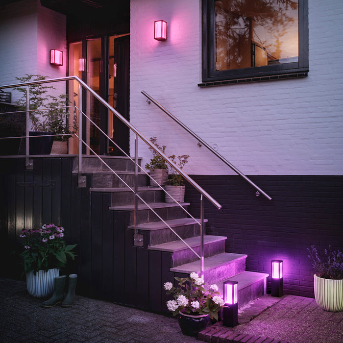 Philips Hue White and Color Ambiance Impress LED-Sockelleuchte, Schwarz pic15